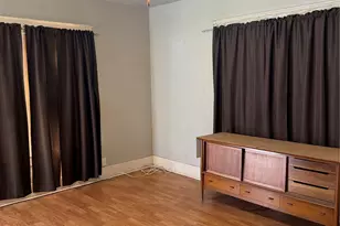 215 Bell St, Gainesville, TX 76240 - Photo 8