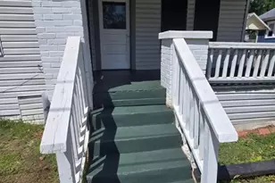 215 Bell St, Gainesville, TX 76240 - Photo 4