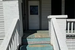 215 Bell St, Gainesville, TX 76240 - Photo 4