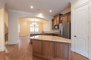 7920 Bishop Rd, Plano, TX 75024 - Photo 8