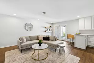 10525 Estate Ln, Dallas, TX 75238 - Photo 6