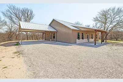 1704 E Fm 1188, Bluff Dale, TX 76433 - Photo 2
