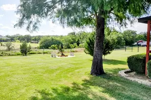 149 Bay Roc Ln, Runaway Bay, TX 76426 - Photo 26