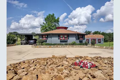 149 Bay Roc Lane, Runaway Bay, TX 76426 - Photo 2