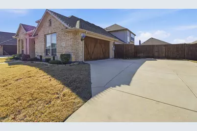 4602 Massey Meadows Way, Midlothian, TX 76065 - Photo 2