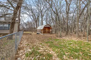 6601 Oakwood Lake Ct, Granbury, TX 76049 - Photo 24