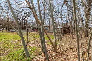 6601 Oakwood Lake Ct, Granbury, TX 76049 - Photo 26