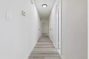 608 W Redbud Dr, Hurst, TX 76053 - Photo 12