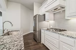 1309 Bunting Dr, Little Elm, TX 75068 - Photo 2