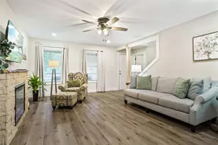 232 Hiland Ln, Pottsboro, TX 75076 - Photo 2