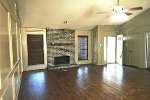 827 Meandering Way, Mesquite, TX 75150 - Photo 4