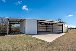 470 County Rd 1812, Clifton, TX 76634 - Photo 4