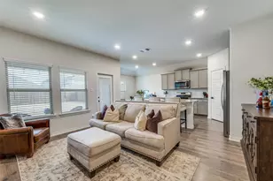 9813 Quail Pointe Rd, Aubrey, TX 76227 - Photo 2