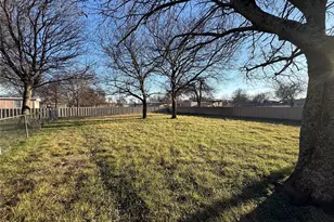 3277A Hidalgo, Waxahachie, TX 75167 - Photo 18