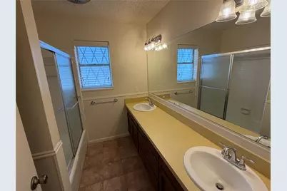 821 E Highway 199, Springtown, TX 76082 - Photo 20