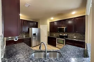 6020 Heather Dr, Grand Prairie, TX 75052 - Photo 2