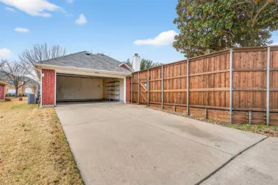 9818 Asheboro Street, Frisco, TX 75035 - Photo 12