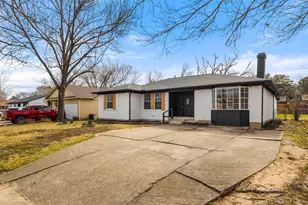 3432 Hilton Dr, Mesquite, TX 75150 - Photo 2