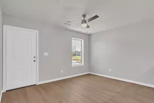 3001 Grey Wolf Circle, Denton, TX 76209 - Photo 6