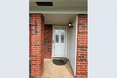 823 Blue Oak Drive, Lewisville, TX 75067 - Photo 4