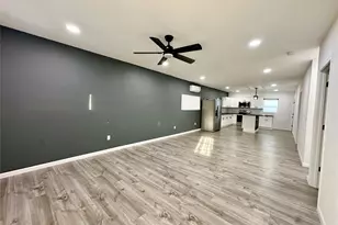 1257 Pecan St, Abilene, TX 79602 - Photo 2