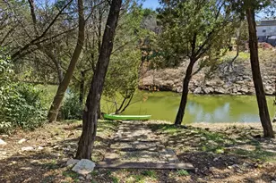 1205 Comanche Cove Dr, Granbury, TX 76048 - Photo 38