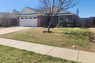 3007 Lake Side Dr, Sanger, TX 76266 - Photo 1