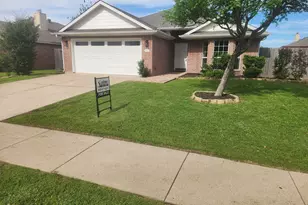3007 Lake Side Dr, Sanger, TX 76266 - Photo 1