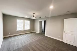 1806 Fuller St, Greenville, TX 75401 - Photo 6