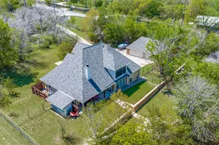 101 Creekpath Dr, Azle, TX 76020 - Photo 30