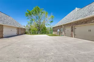 101 Creekpath Dr, Azle, TX 76020 - Photo 28