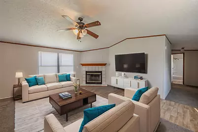 912 Skylark Drive, Granbury, TX 76049 - Photo 2