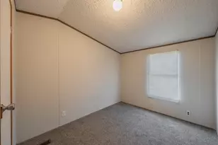 912 Skylark Dr, Granbury, TX 76049 - Photo 24