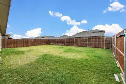16524 Milwaukee Street, Justin, TX 76247 - Photo 22