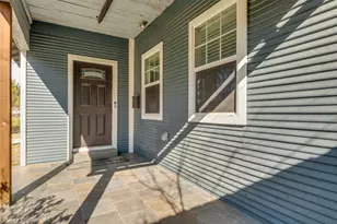 616 Wayne St, Dallas, TX 75223 - Photo 2