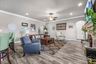 139 Stanford Ln, Springtown, TX 76082 - Photo 8