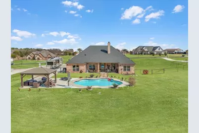 139 Stanford Lane, Springtown, TX 76082 - Photo 2