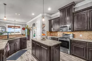 139 Stanford Ln, Springtown, TX 76082 - Photo 12