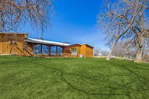 172 Mohawk Dr, Gordonville, TX 76245 - Photo 22