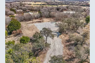 112 Valley View Court, Springtown, TX 76082 - Photo 6