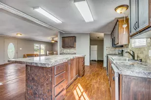 42 Epsom Dr, Gordonville, TX 76245 - Photo 12