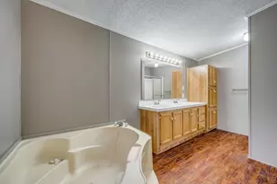 42 Epsom Dr, Gordonville, TX 76245 - Photo 22