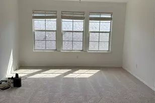 6546 Portside Ridge Ln Ln, Dallas, TX 75249 - Photo 4