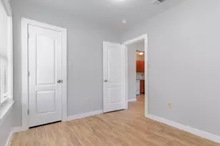 3402 Jeffries St, Dallas, TX 75215 - Photo 10