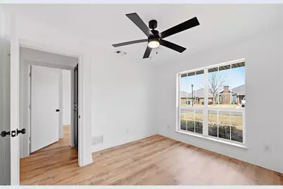 1528 Raleigh Drive, Carrollton, TX 75007 - Photo 14