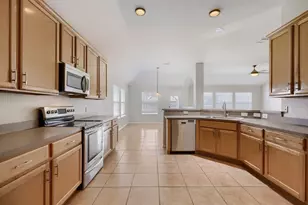 9693 Fairmont Dr, Frisco, TX 75035 - Photo 12