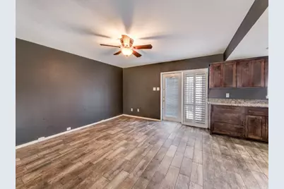 206 Westview Terrace, Arlington, TX 76013 - Photo 6