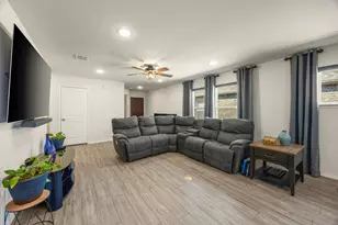 1231 Freedom Ln, Little Elm, TX 76227 - Photo 2