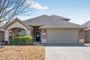 624 Hutchins, Crowley, TX 76036 - Photo 2