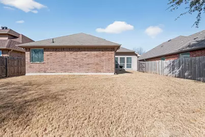 624 Hutchins, Crowley, TX 76036 - Photo 30